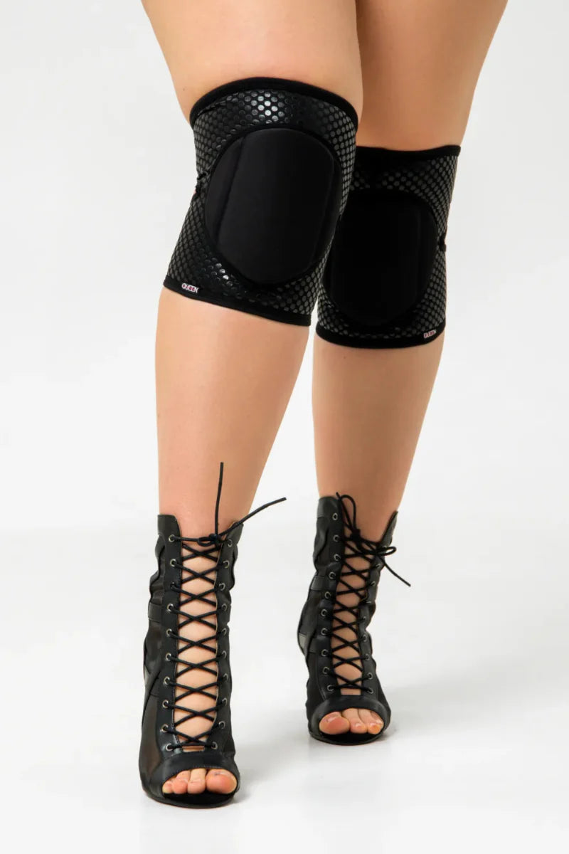 Sleek Black Grip XXL Queen Polewear