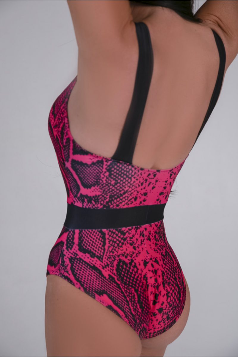 Body Red Snake M Mansen